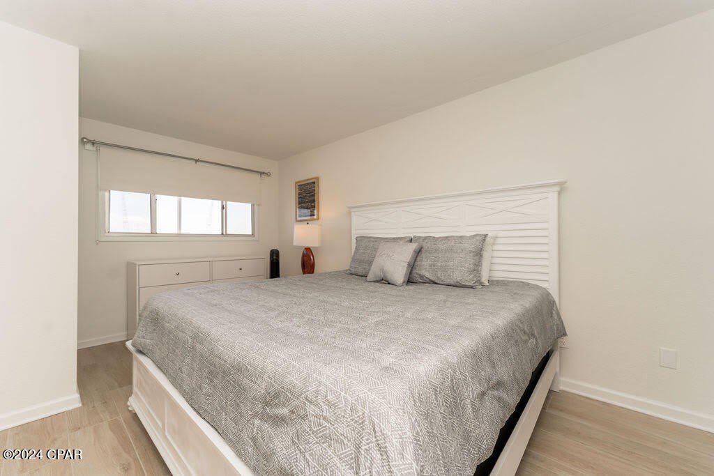 8743 Thomas Drive – photo 1