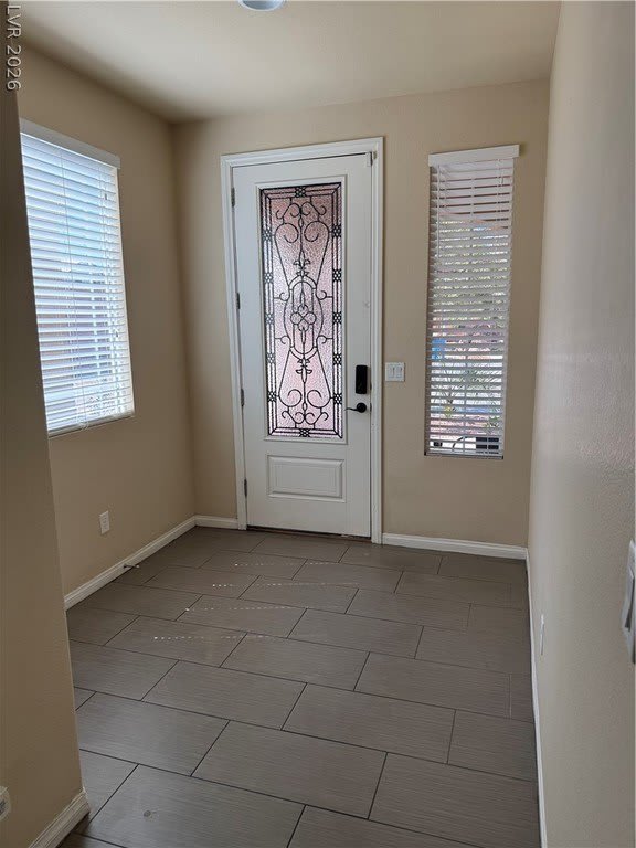 6083 CROWN PALMS Avenue – photo 3