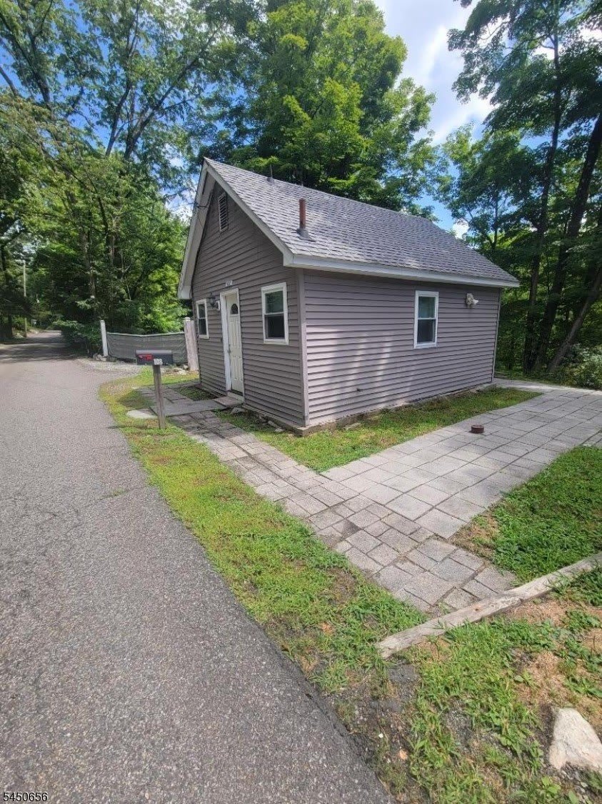 108 Magee Rd – photo 2