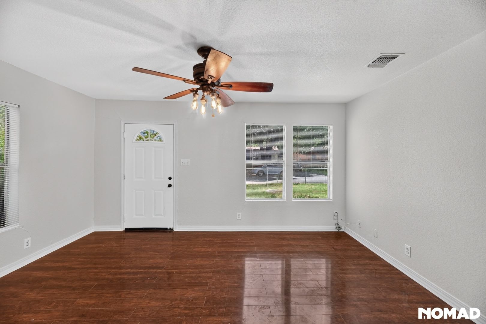 Charming 2BR House in San Antonio – photo 5