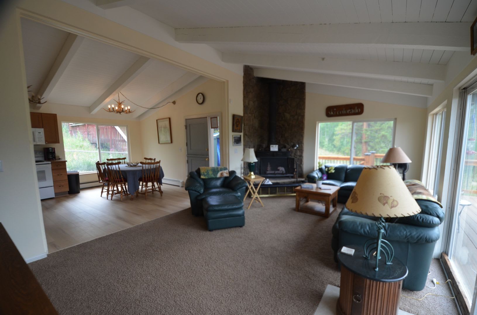 Peak 7 Home! Great Deck and Views! 7 month lease! – photo 4