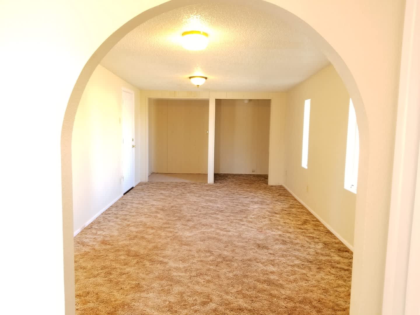 NICE 3 BEDROOM HOME WITH 2 LIVING AREAS – photo 3