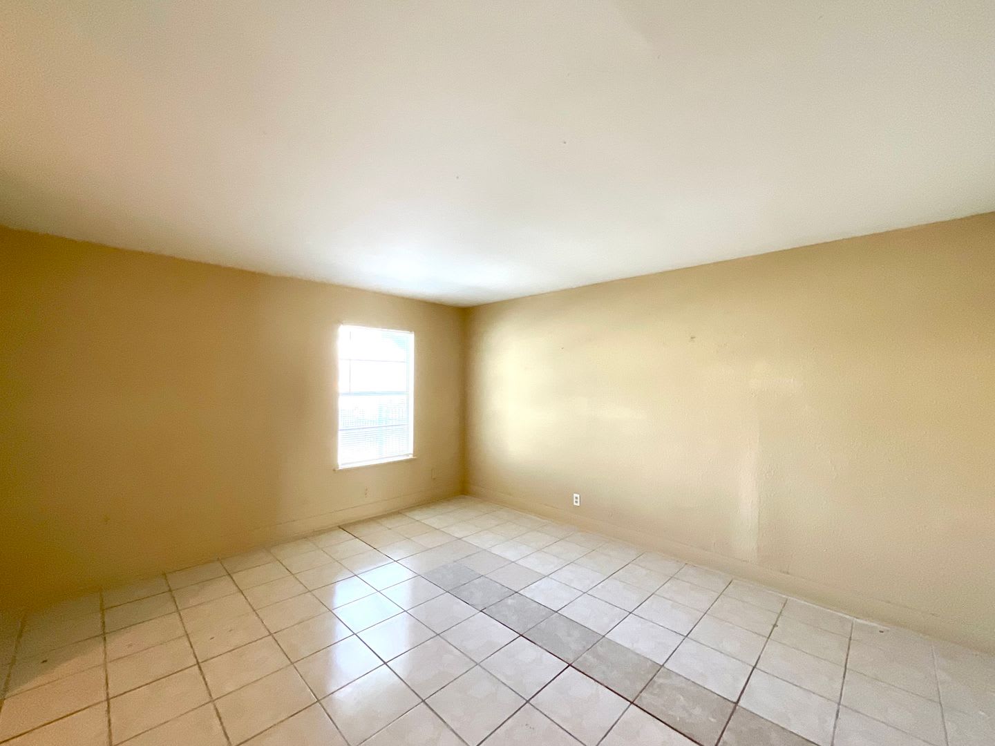 Available NOW! Prime Location 3-Bedroom, 2-Bath Home In Converse!! – photo 4