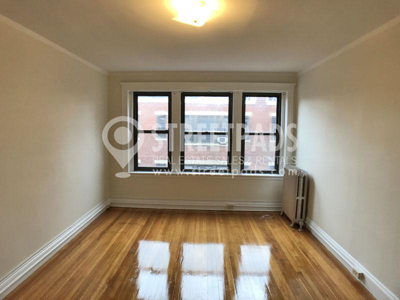 17 19 Washington St – photo 1