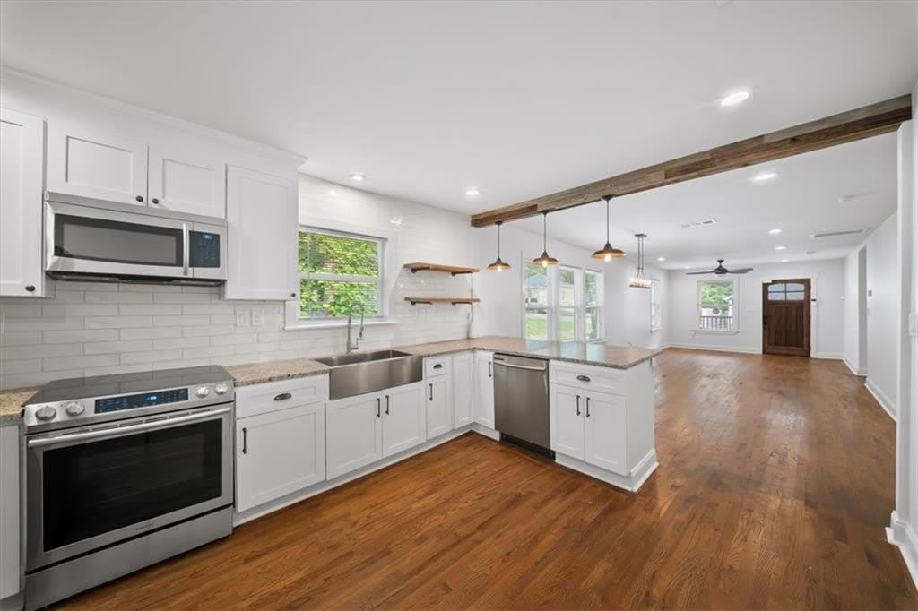 1060 Regent Street SW – photo 3