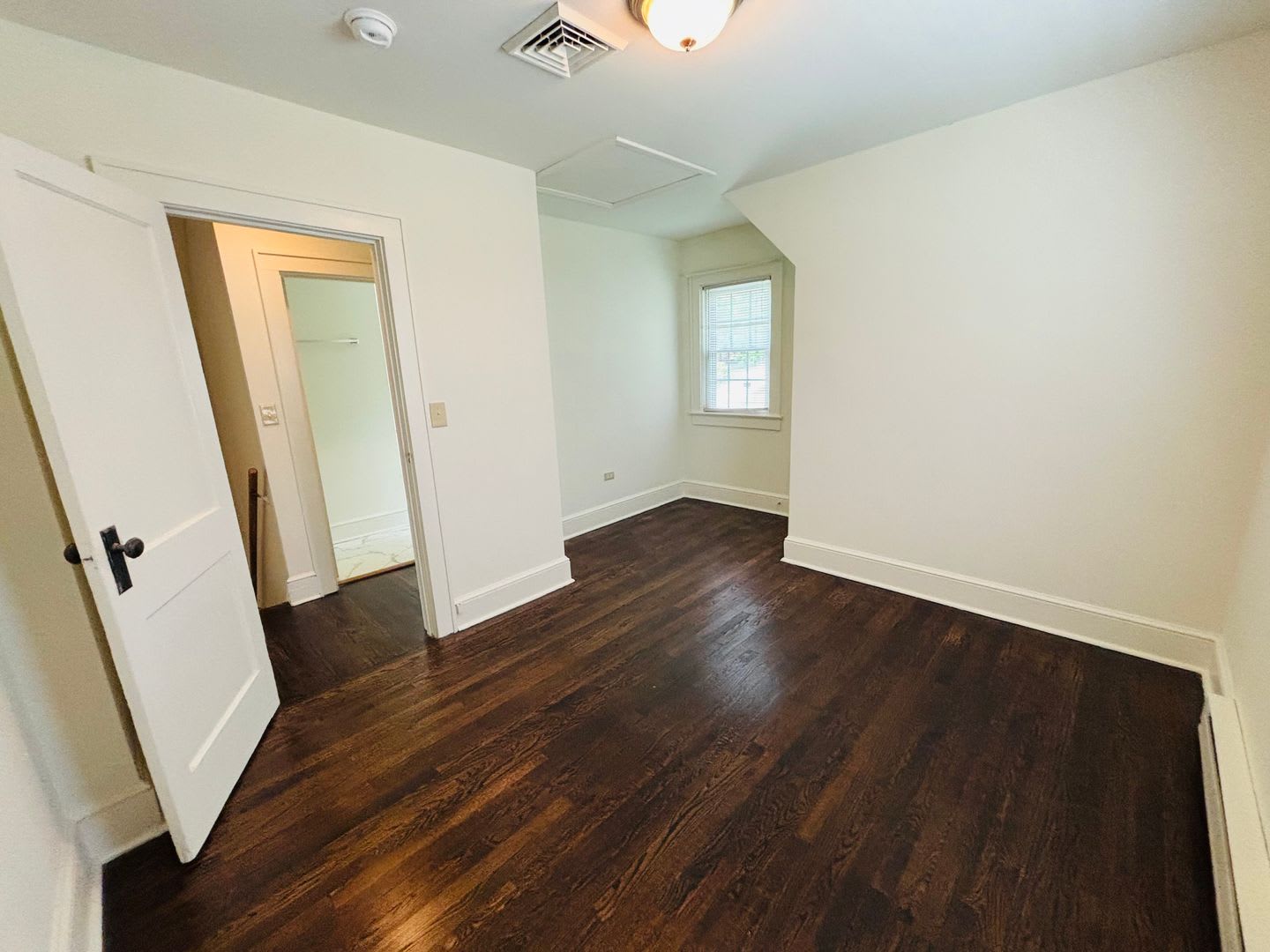 3 bedroom, 2 Bath House – photo 3