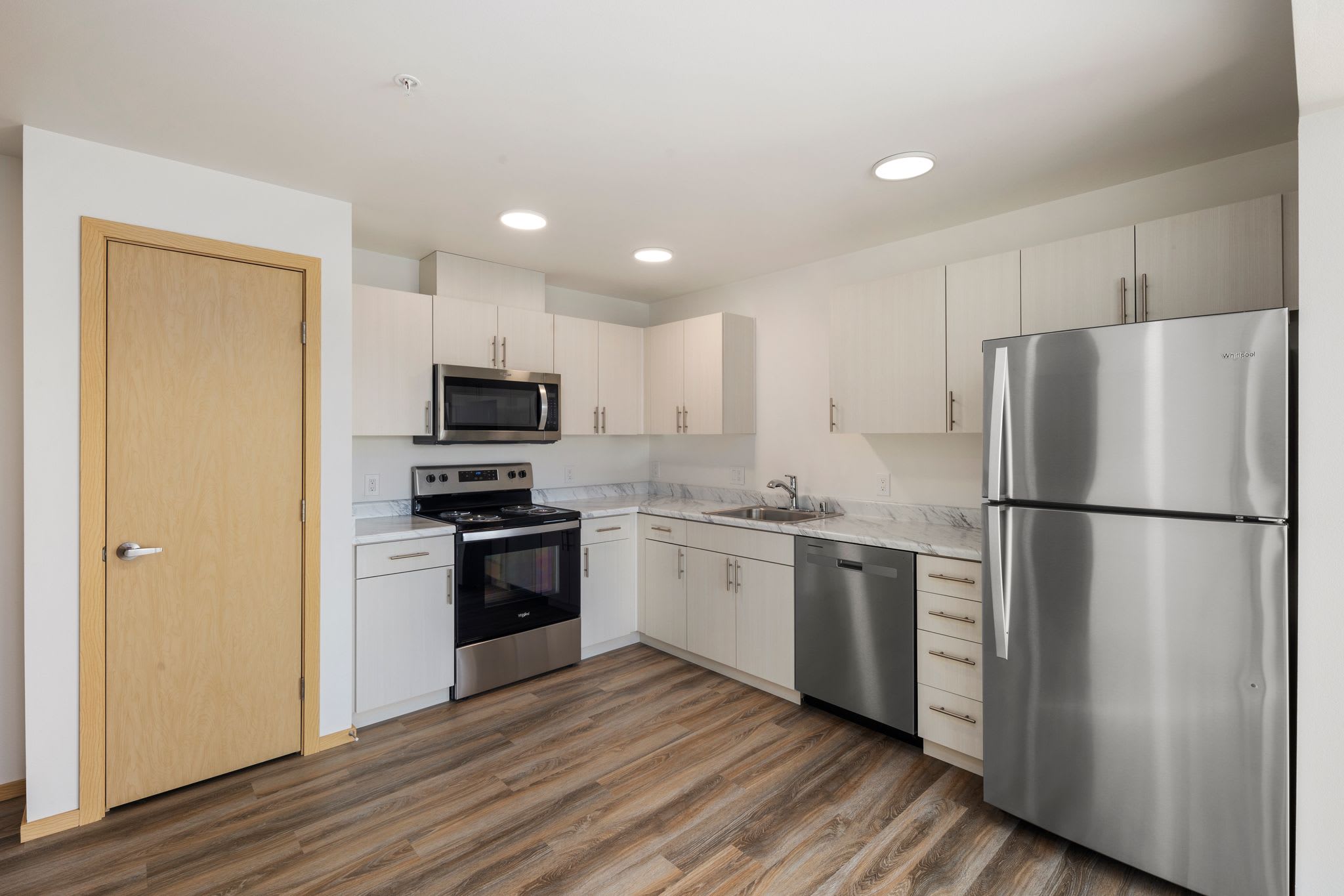 Ovation at Meeker 55+ Senior Apartments – photo 2