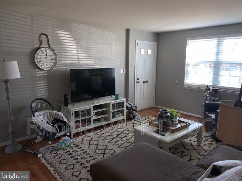 4603 S 28th Rd – photo 2