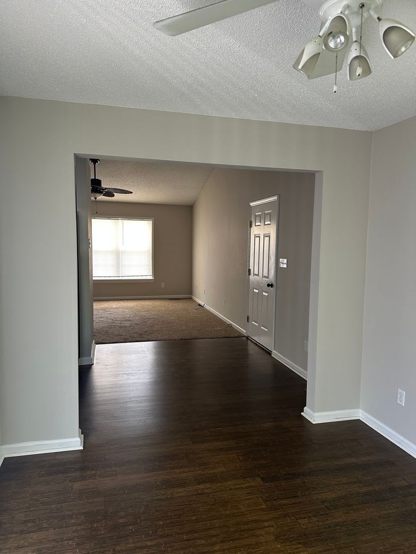 1504 MANORA COURT – photo 2