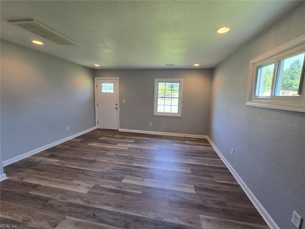 201 beechdale Road – photo 4