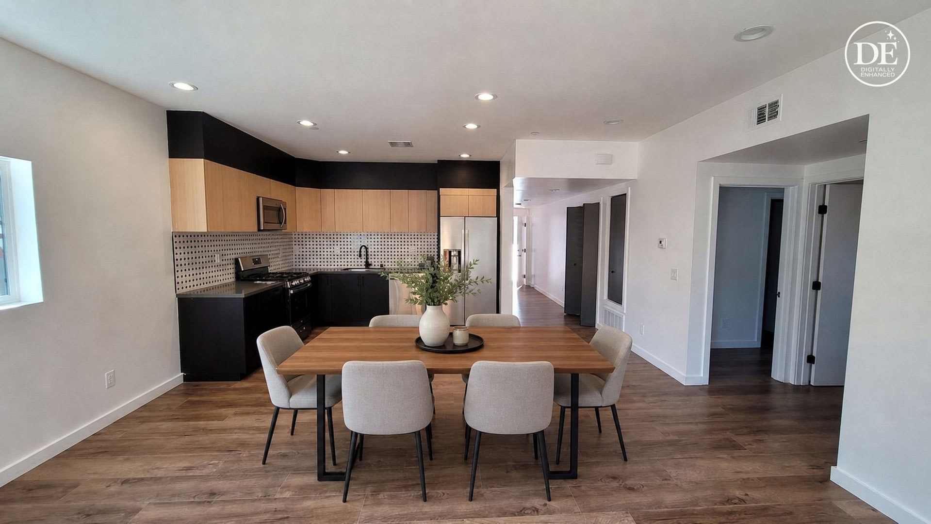 6034 Craner Ave – photo 3
