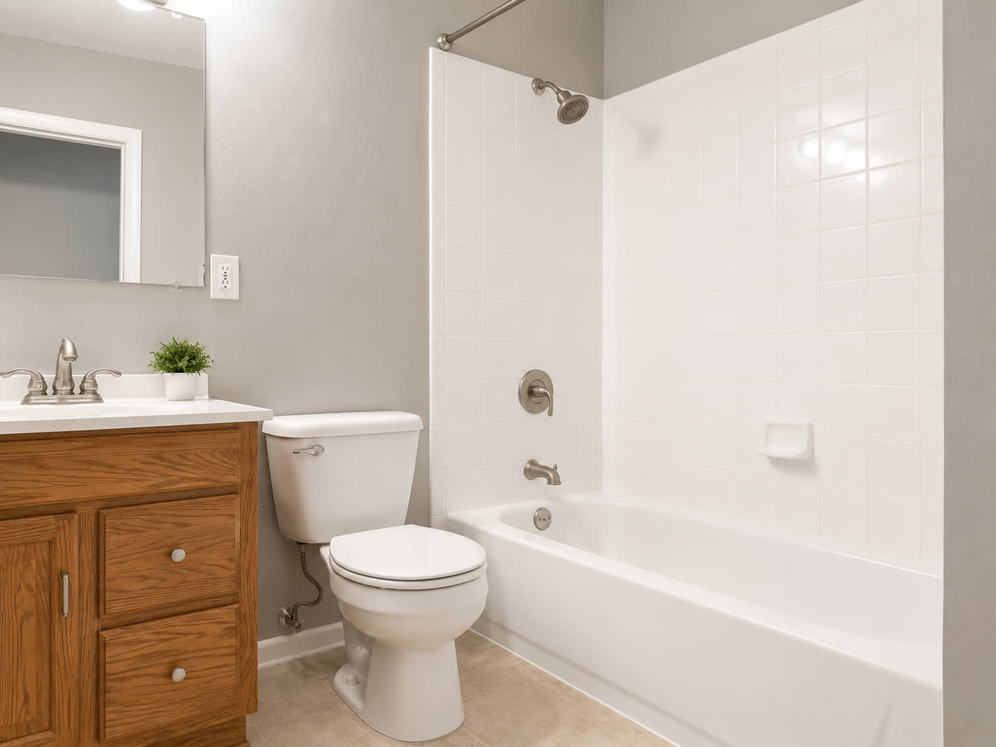 Heart of Middletown Home! – photo 5