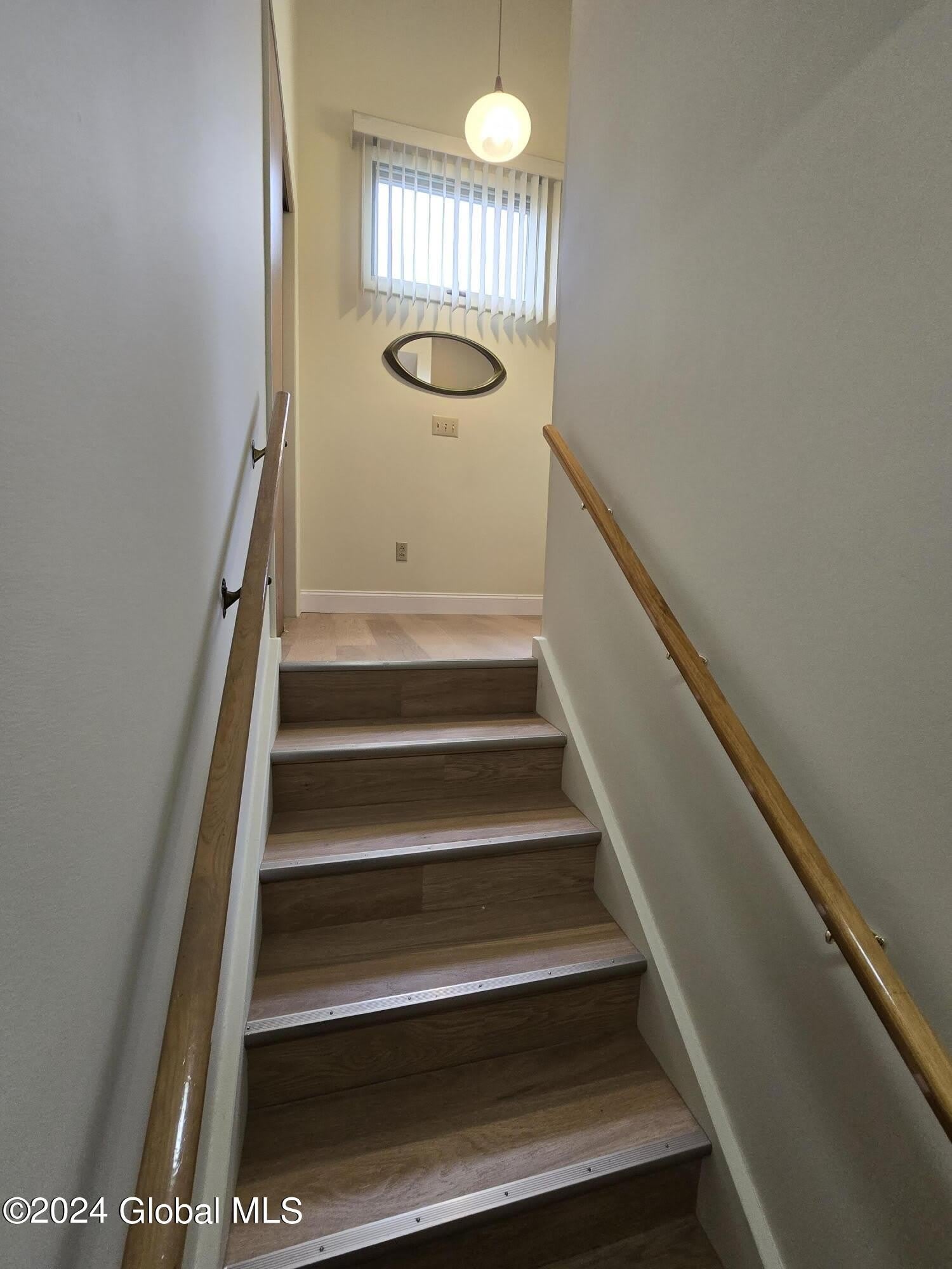 111 Terrace Avenue – photo 4