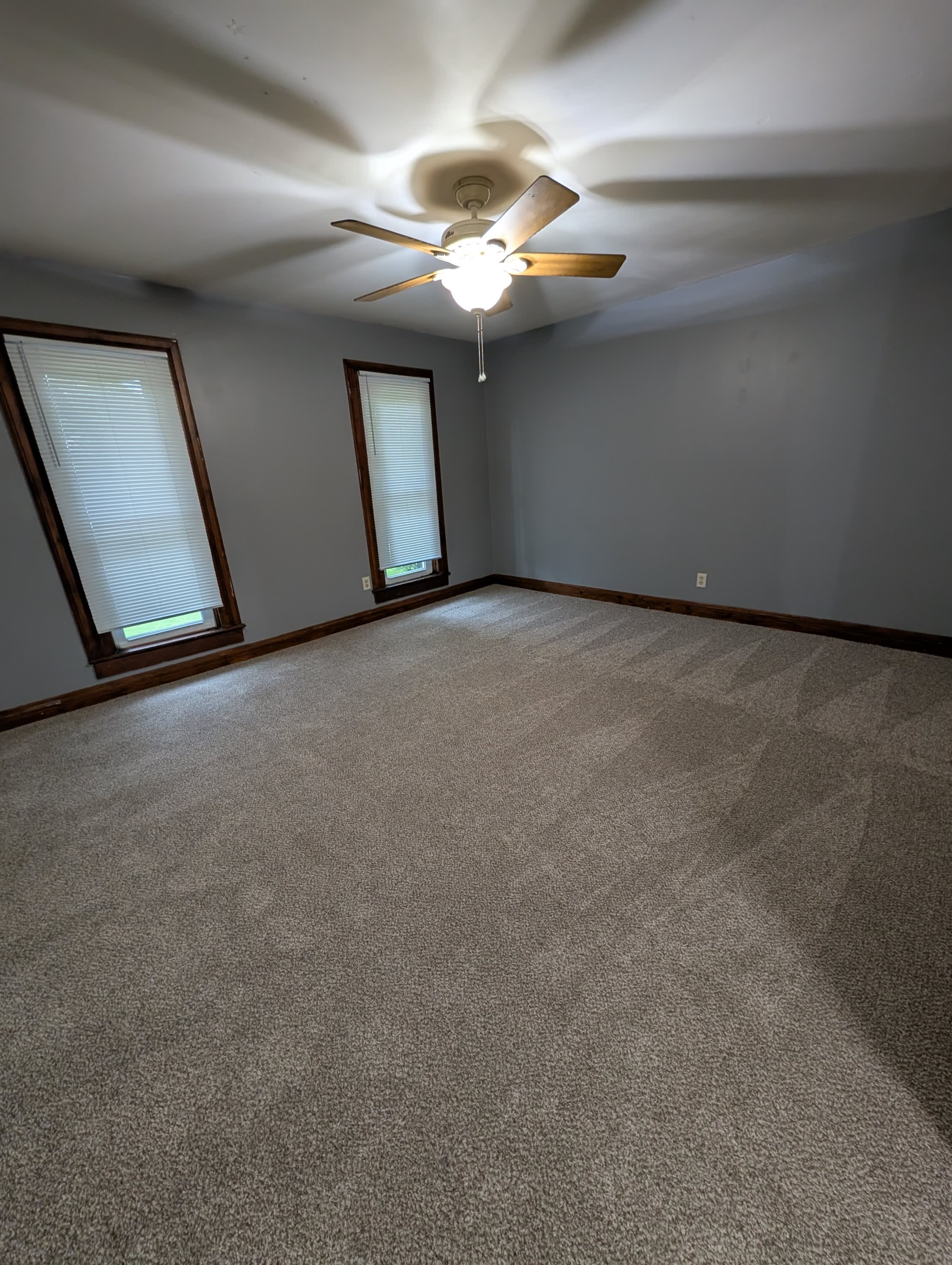 1268 SW Western Avenue – photo 3