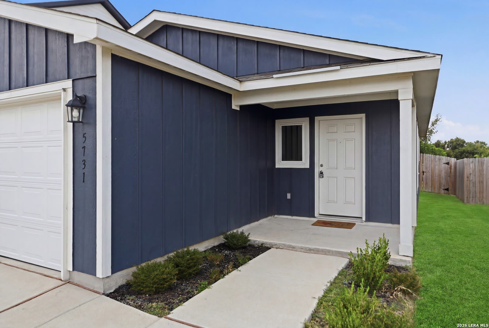 5731 Falcon Point – photo 2