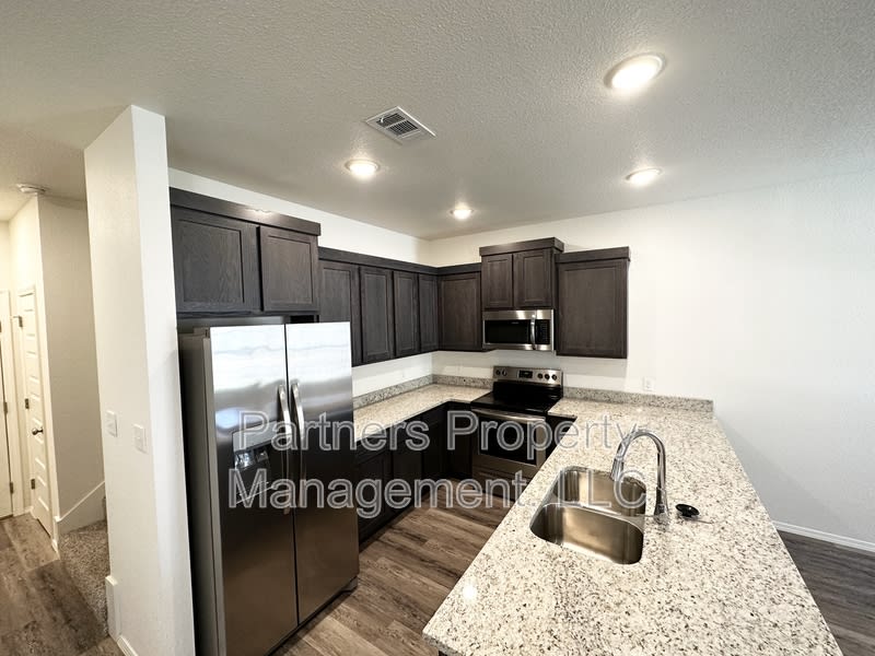 928 South Amarillo Avenue – photo 4