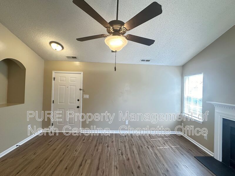 5903 Crosswinds Ct – photo 4