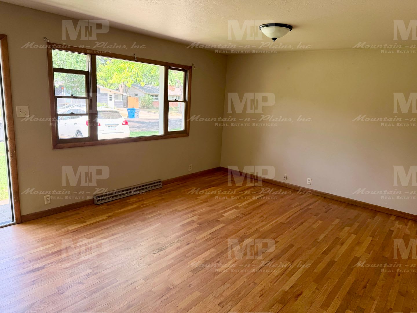 1321 Lakewood Drive – photo 3