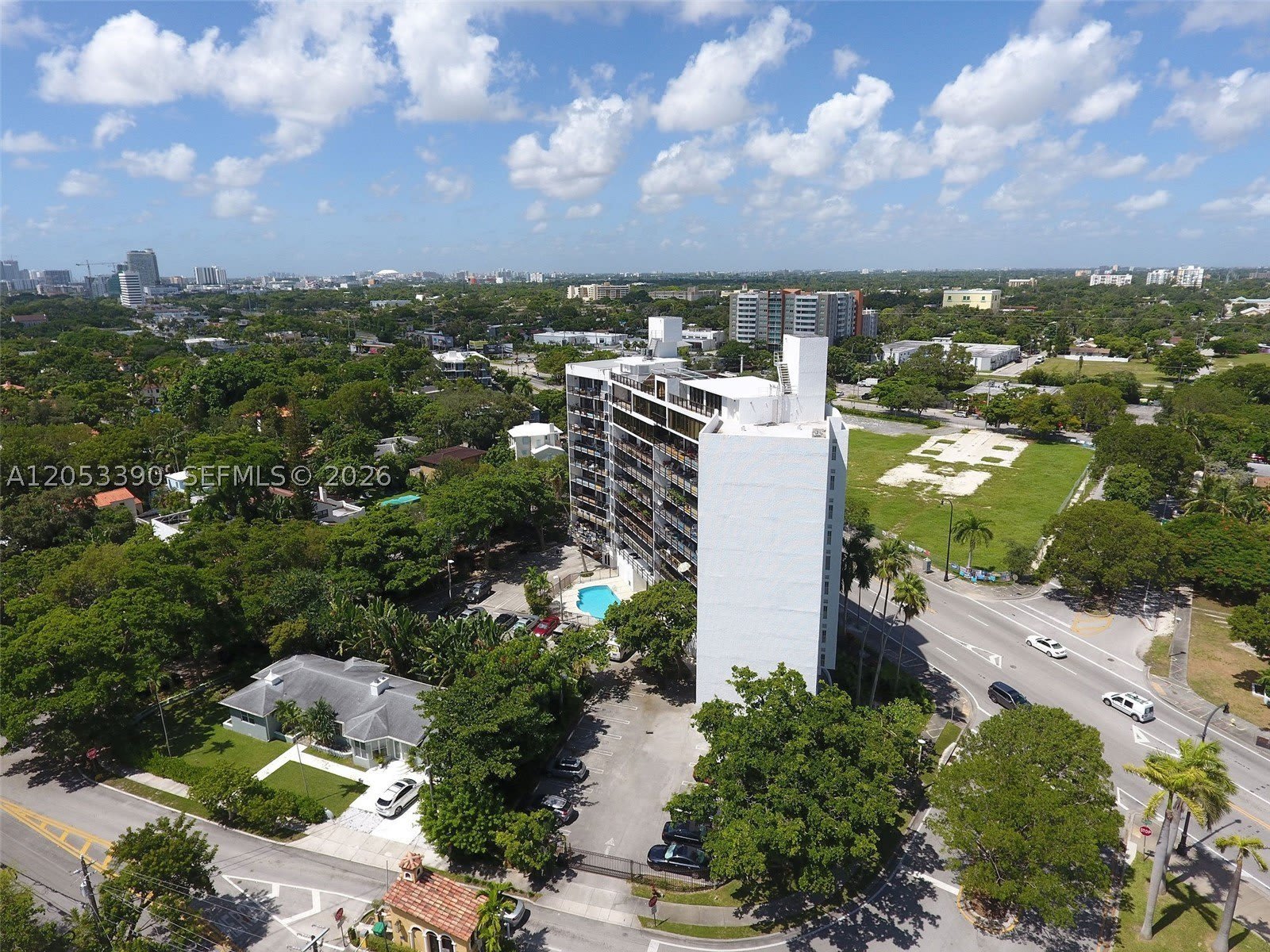 5701 Biscayne Blvd – photo 3