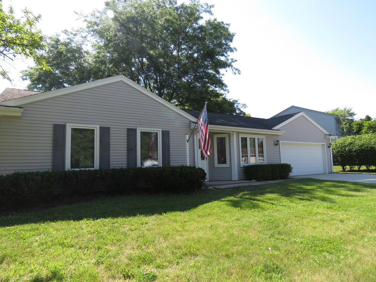 3451 Waterford Way – photo 1
