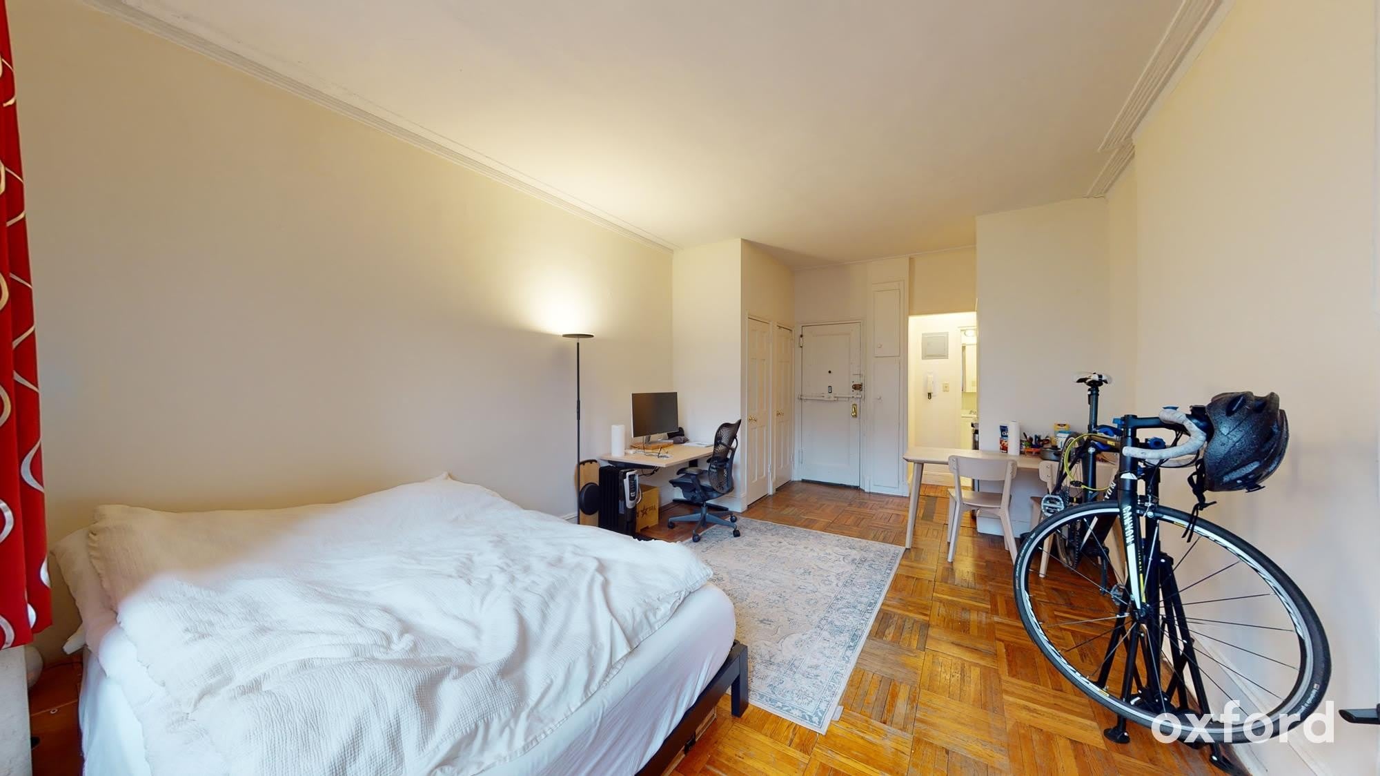 116 W 69th Street – photo 4