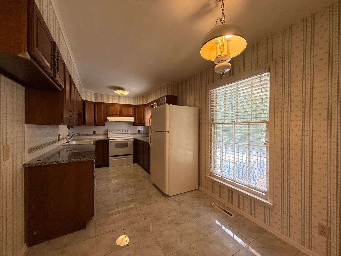 2711 Reynolda Road 2D – photo 4