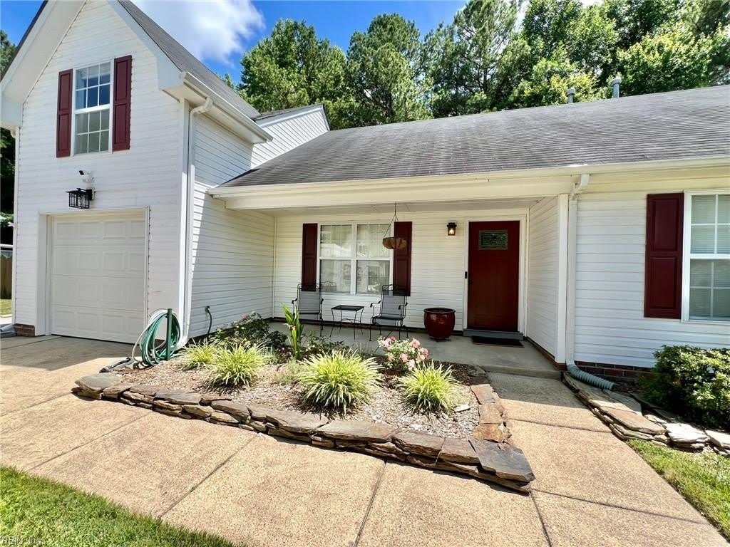 205 Dillwyn Drive – photo 4
