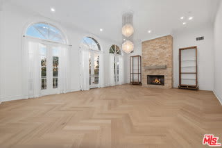 475 Martin Lane – photo 4