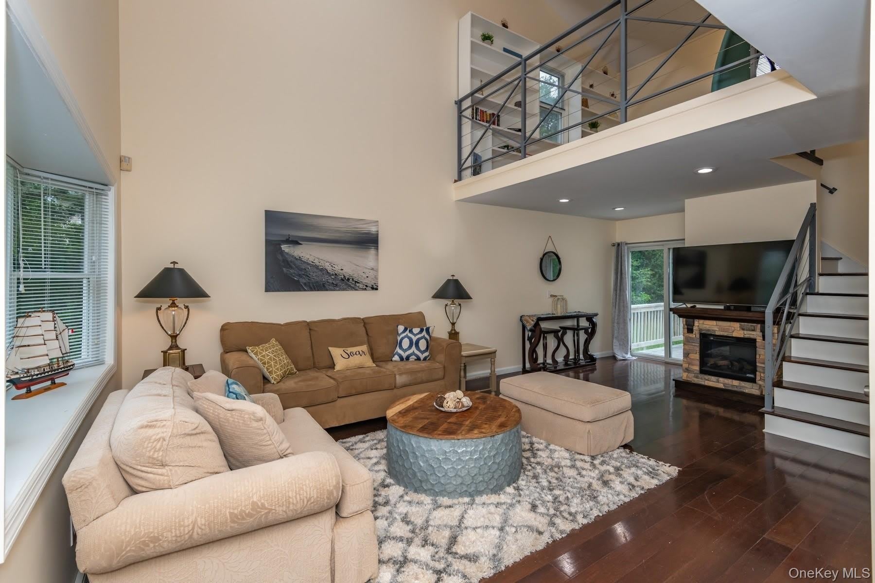 5 Hyler Drive – photo 2