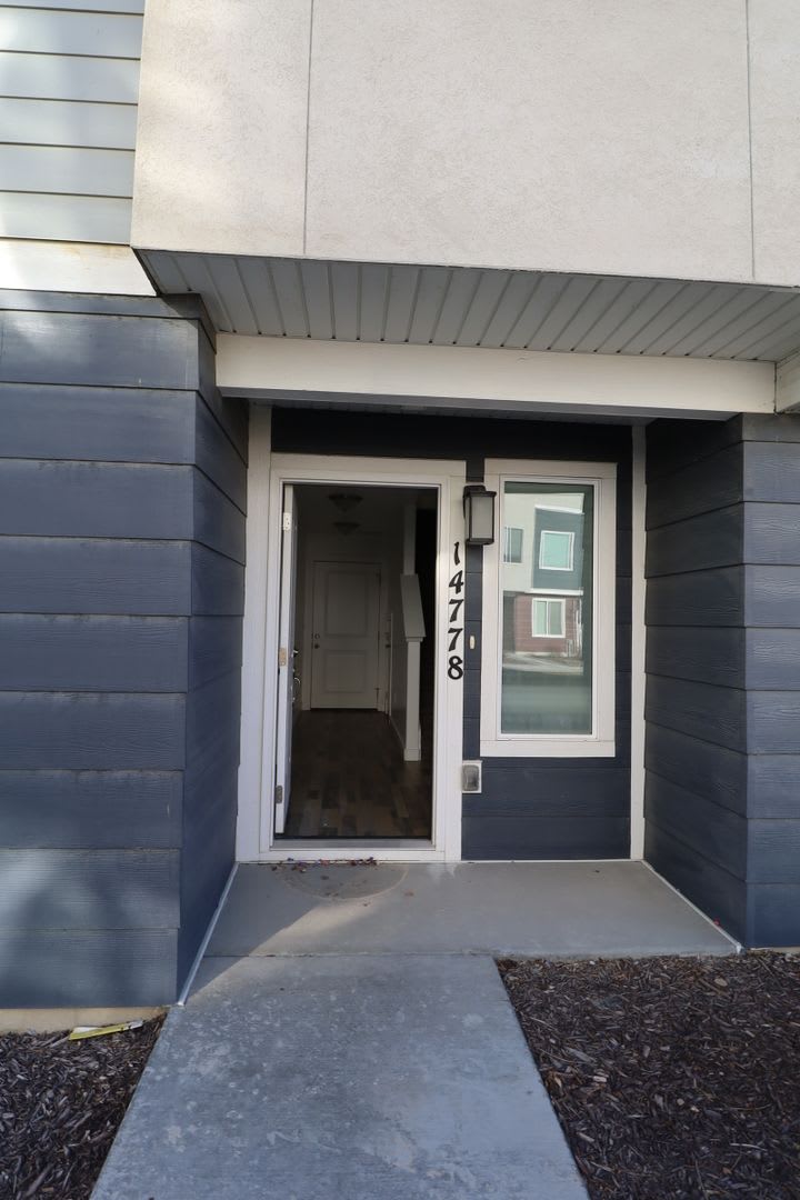 End Unit in Bluffdale – photo 2