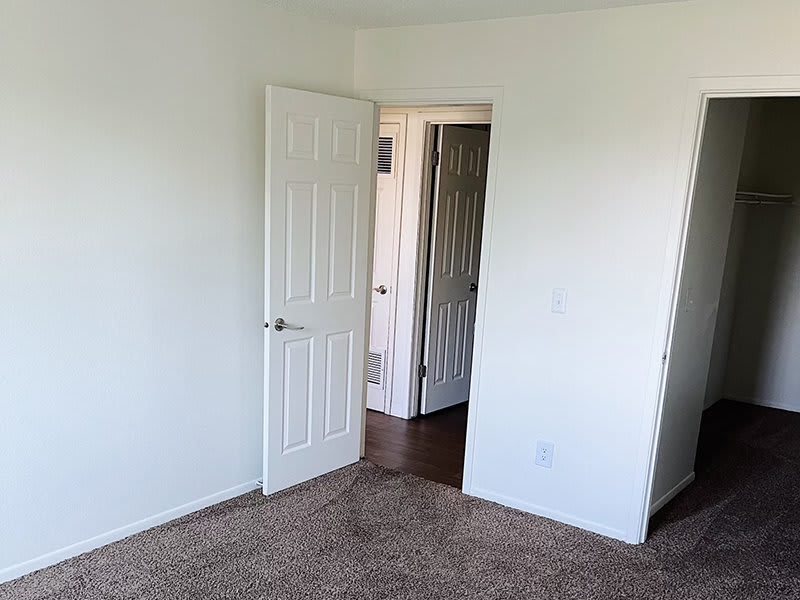 Sweetwater Heights Apartments – photo 4