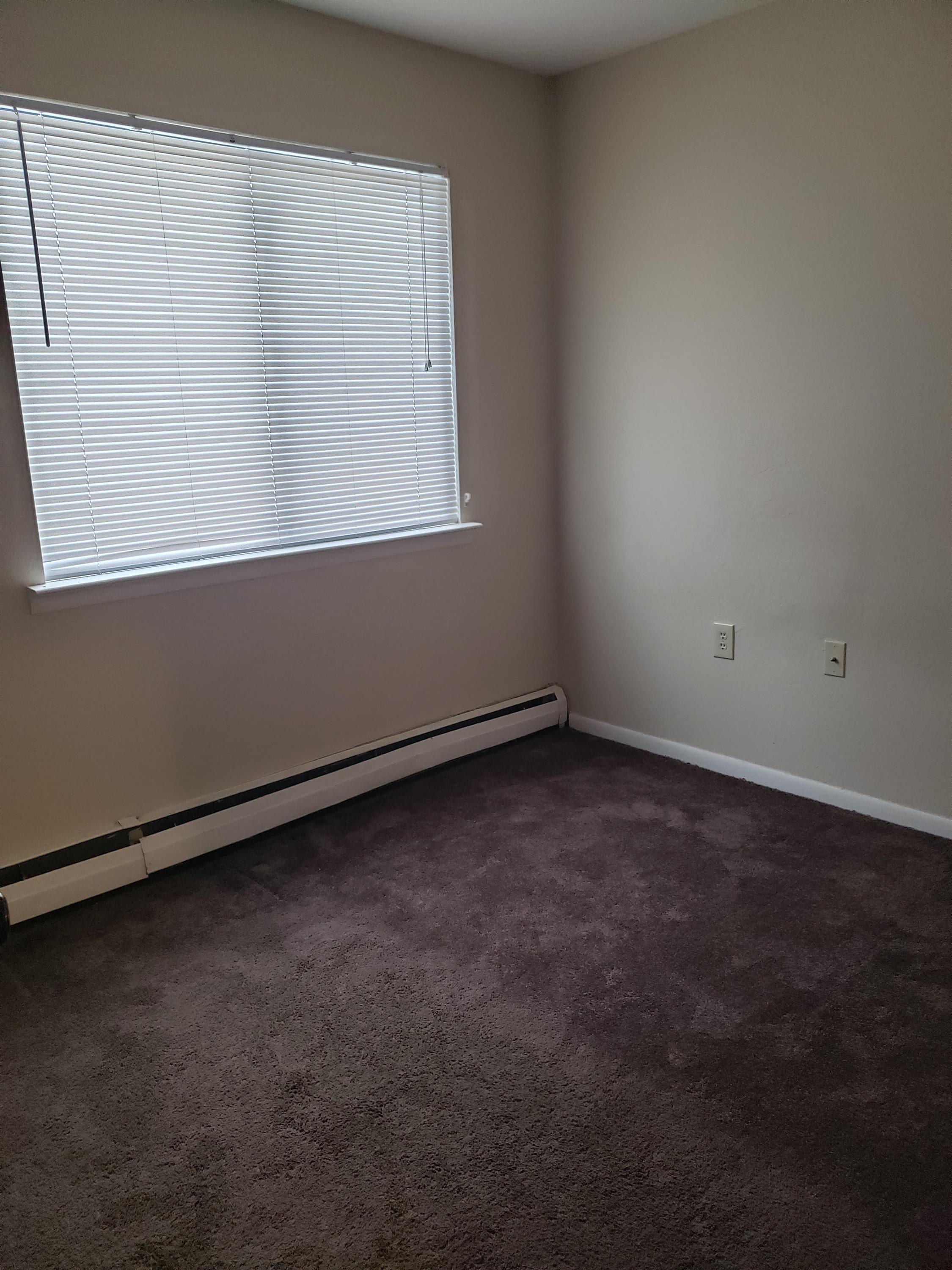1045 Cato Lane – photo 5