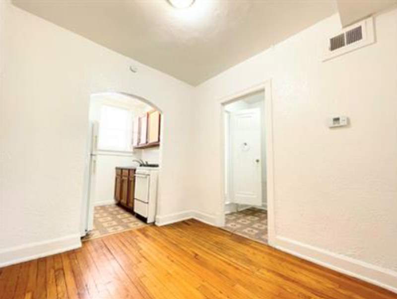 3619 Hereford St – photo 3