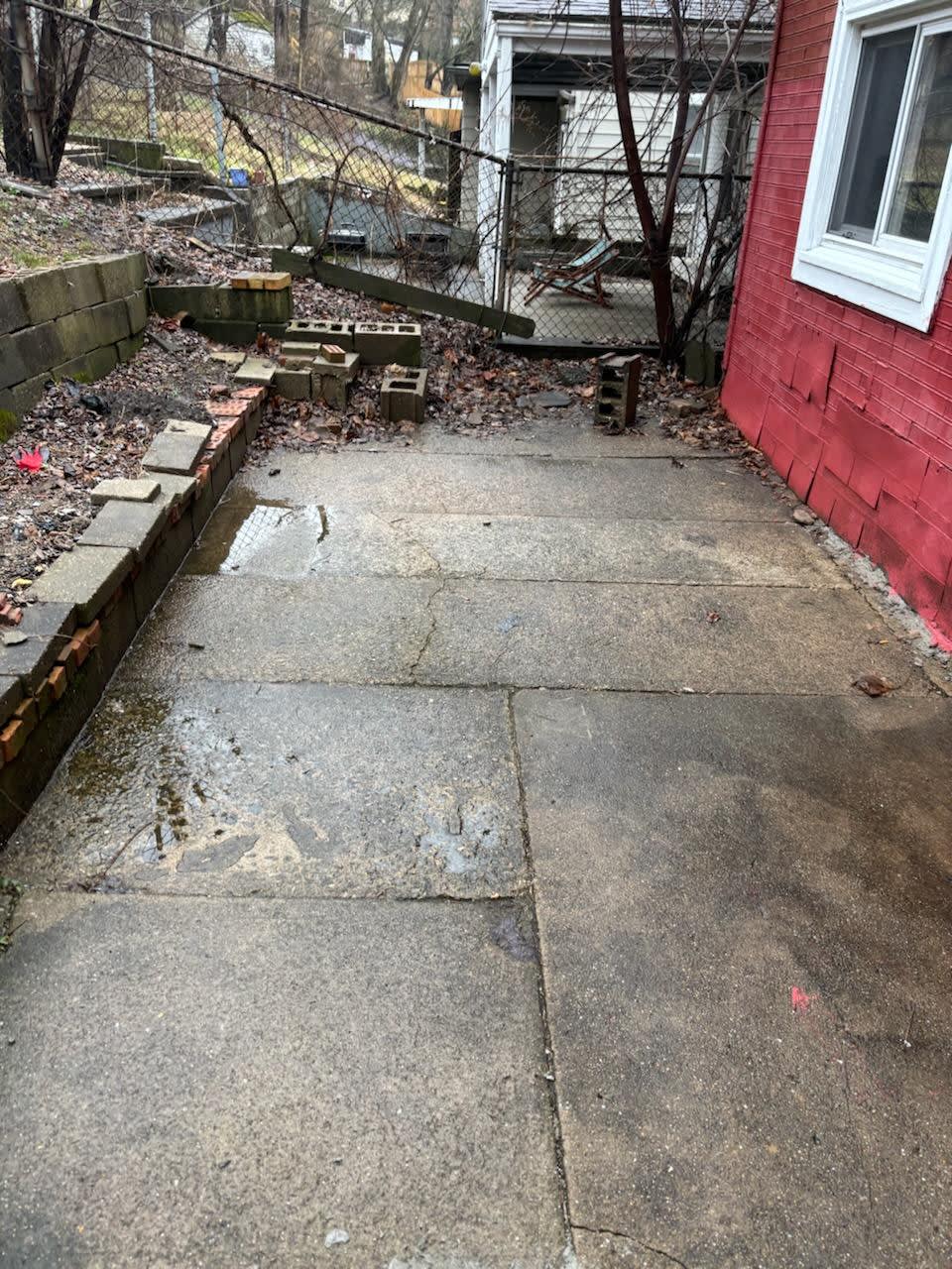 2029 Plainview Ave – photo 5