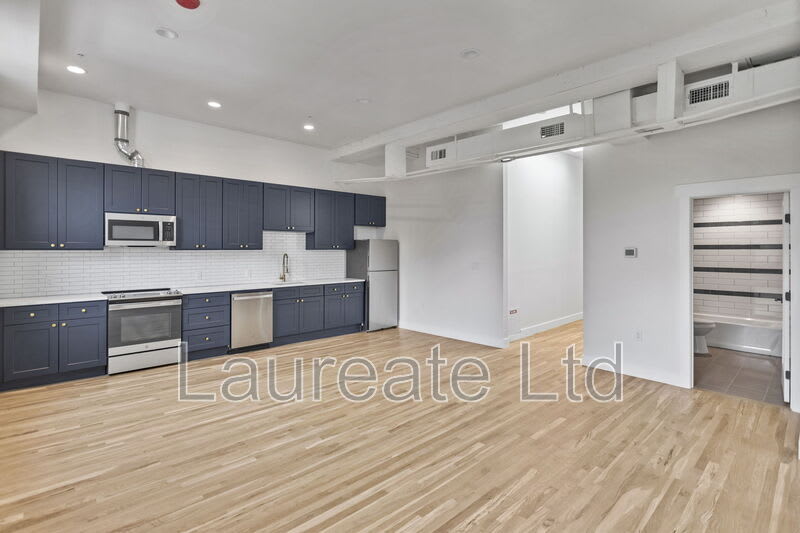 1736 E 31st Ave – photo 5