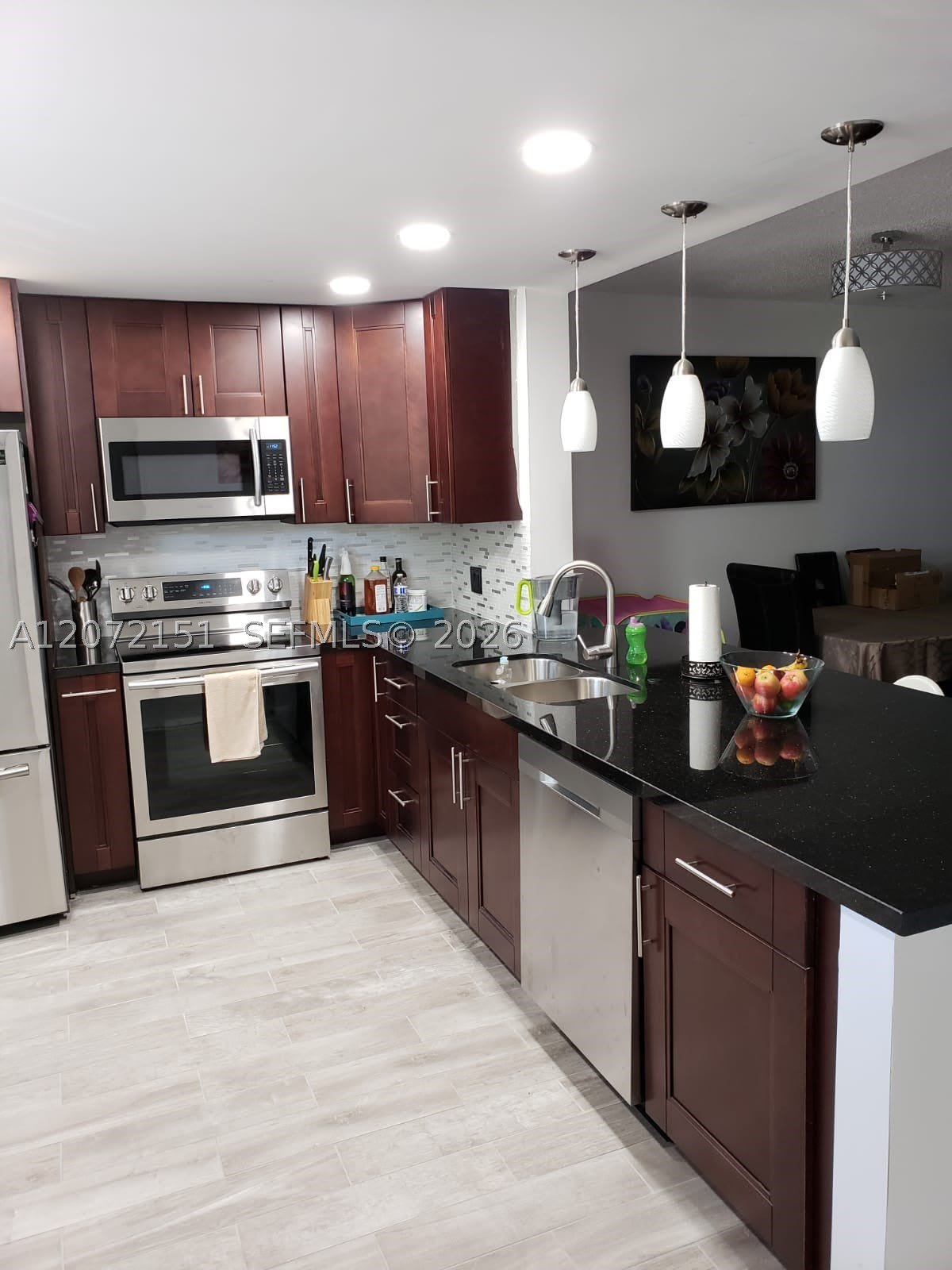 900 Ne 12Th Ave – photo 4
