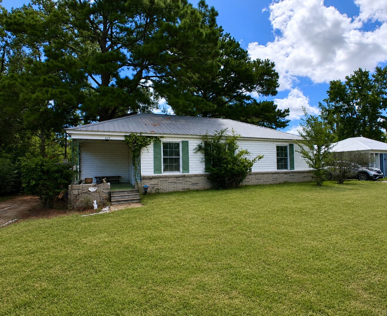 905 Pinckney Avenue – photo 1