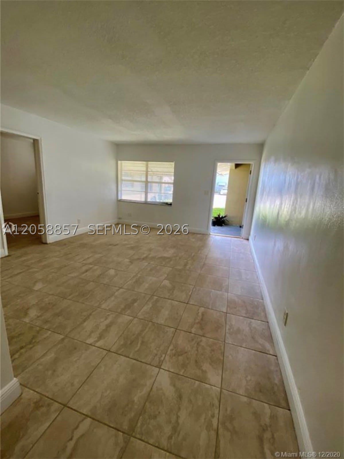 4141 SW 20th St – photo 4