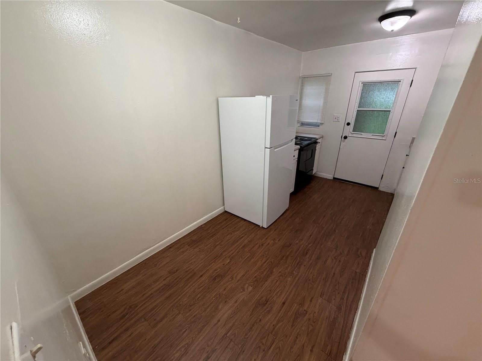 2107 S Mills Avenue – photo 5