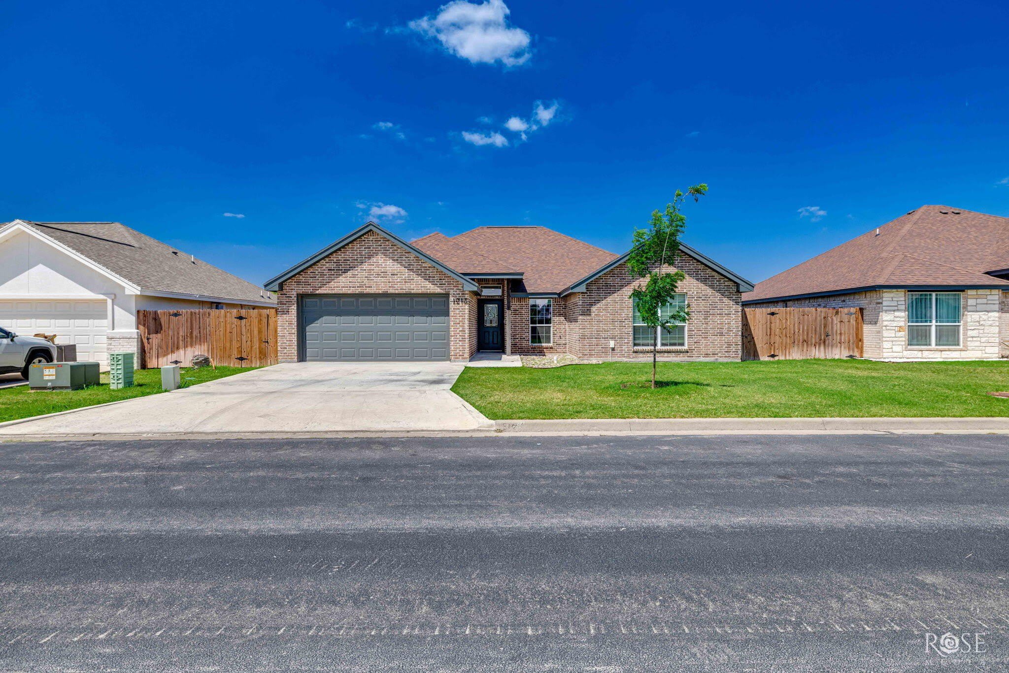 1913 Lamplighter Lane – photo 2