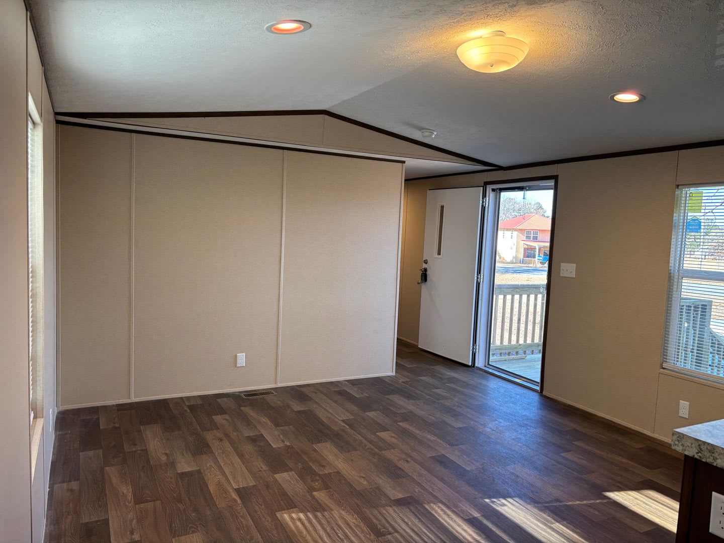 New 3 Bed 2 Bath Mobile Home – photo 2