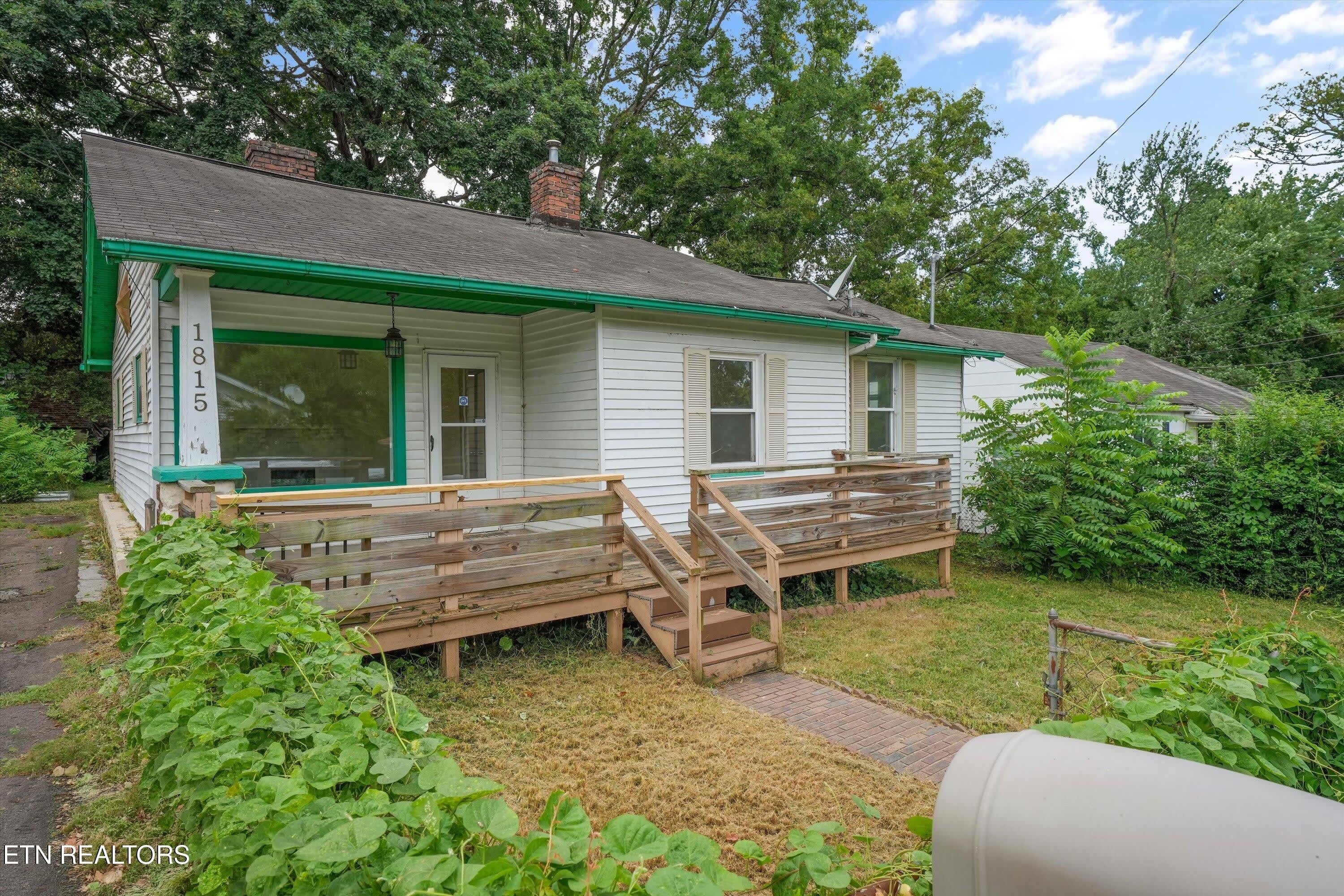 1815 Fay St – photo 3