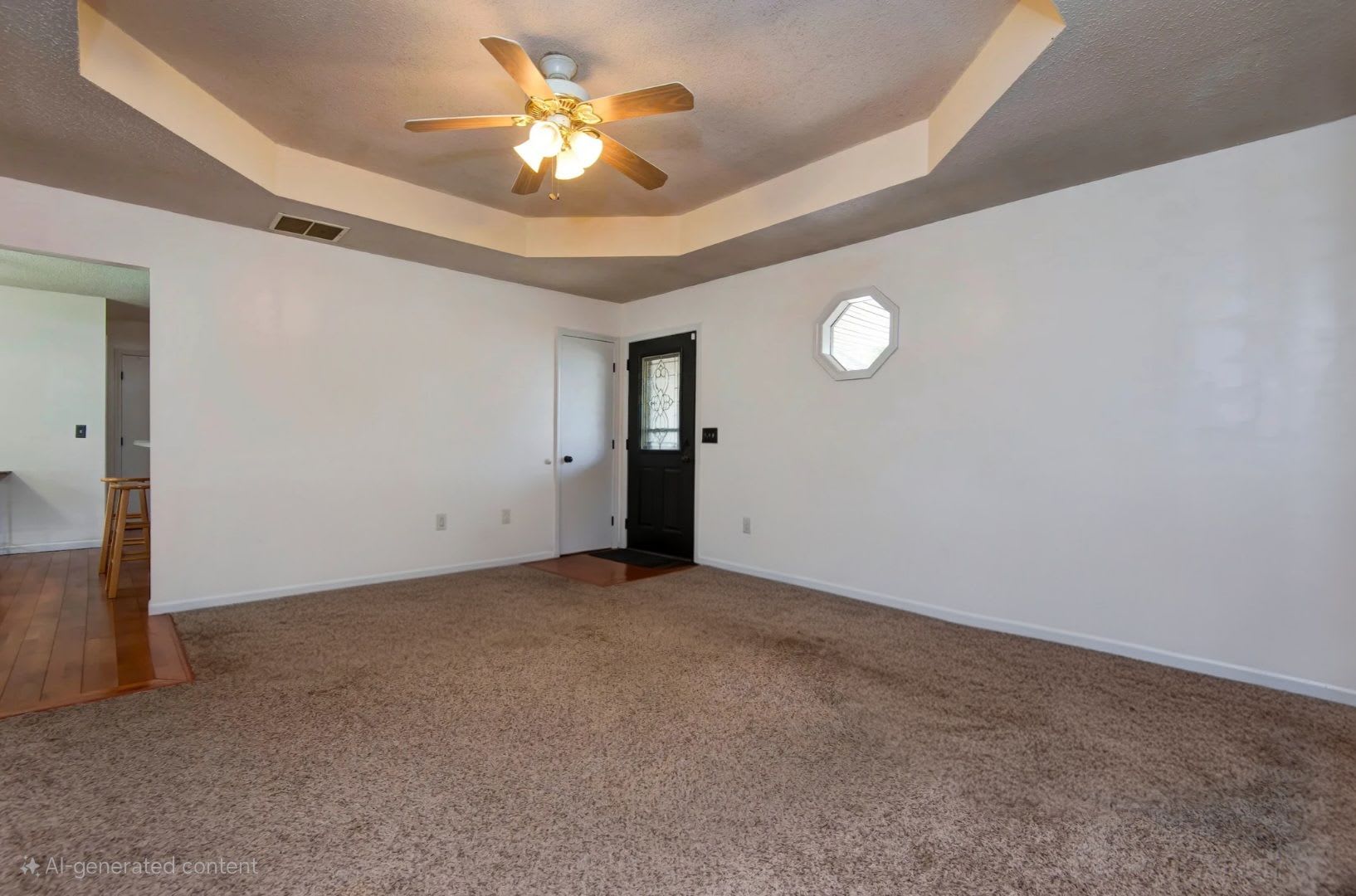 4 bedrooms / 2 bathrooms / Privacy Fence / PETS Welcome / WILLARD SCHOOLS / SUNROOM! – photo 3