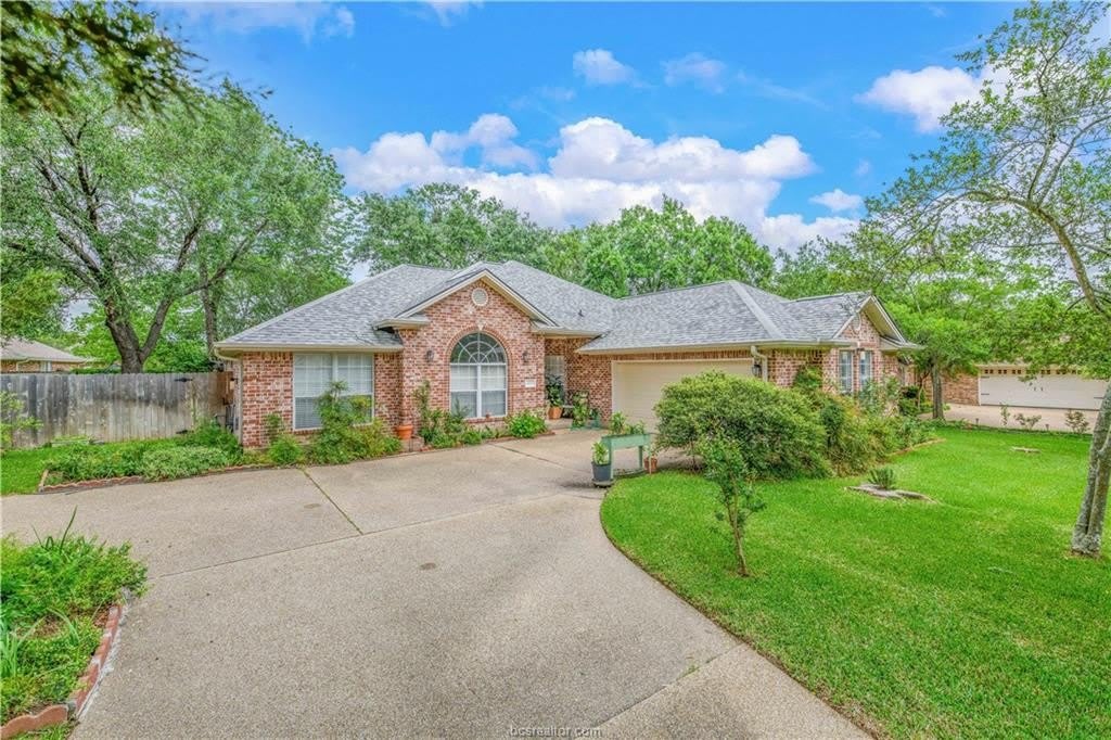 4605 Double Eagle Court – photo 1