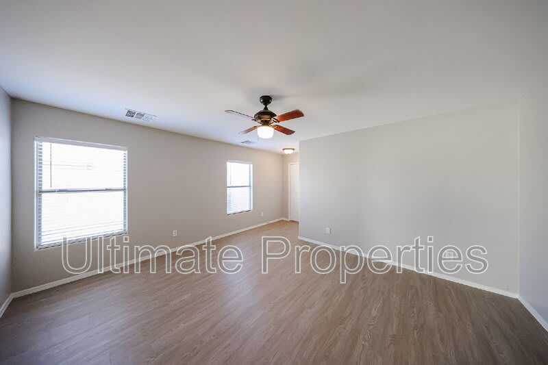 21532 W Durango St – photo 4