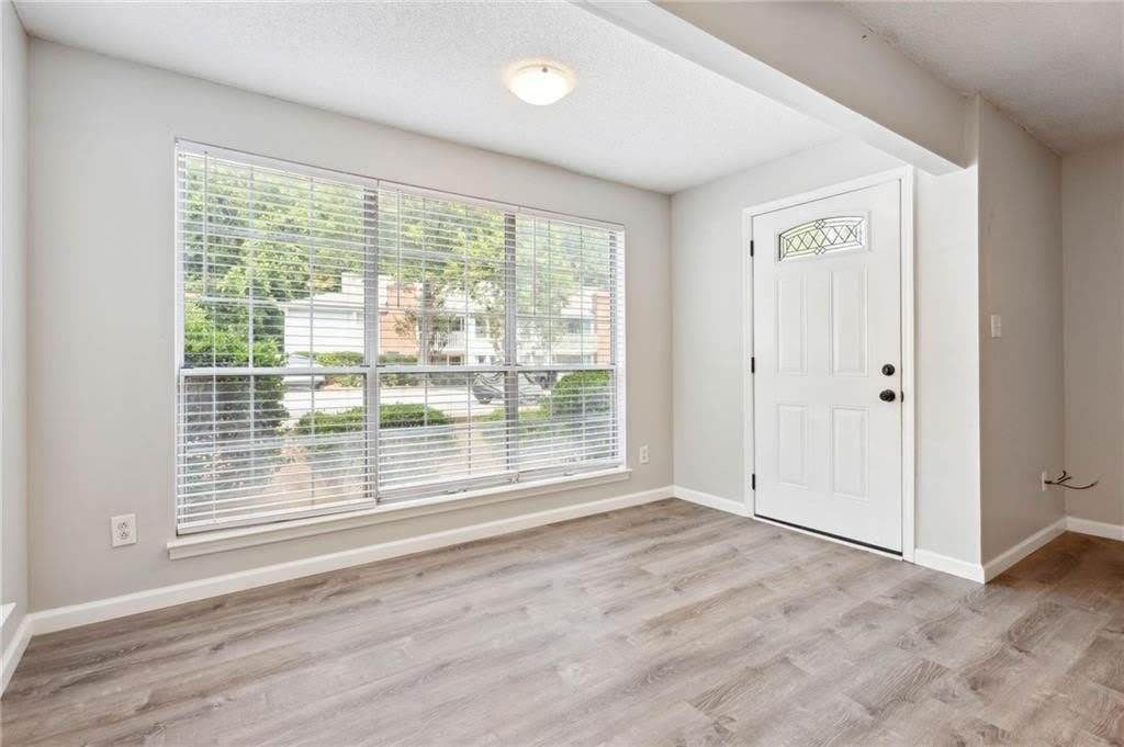 6362 Wedgeview Court – photo 2