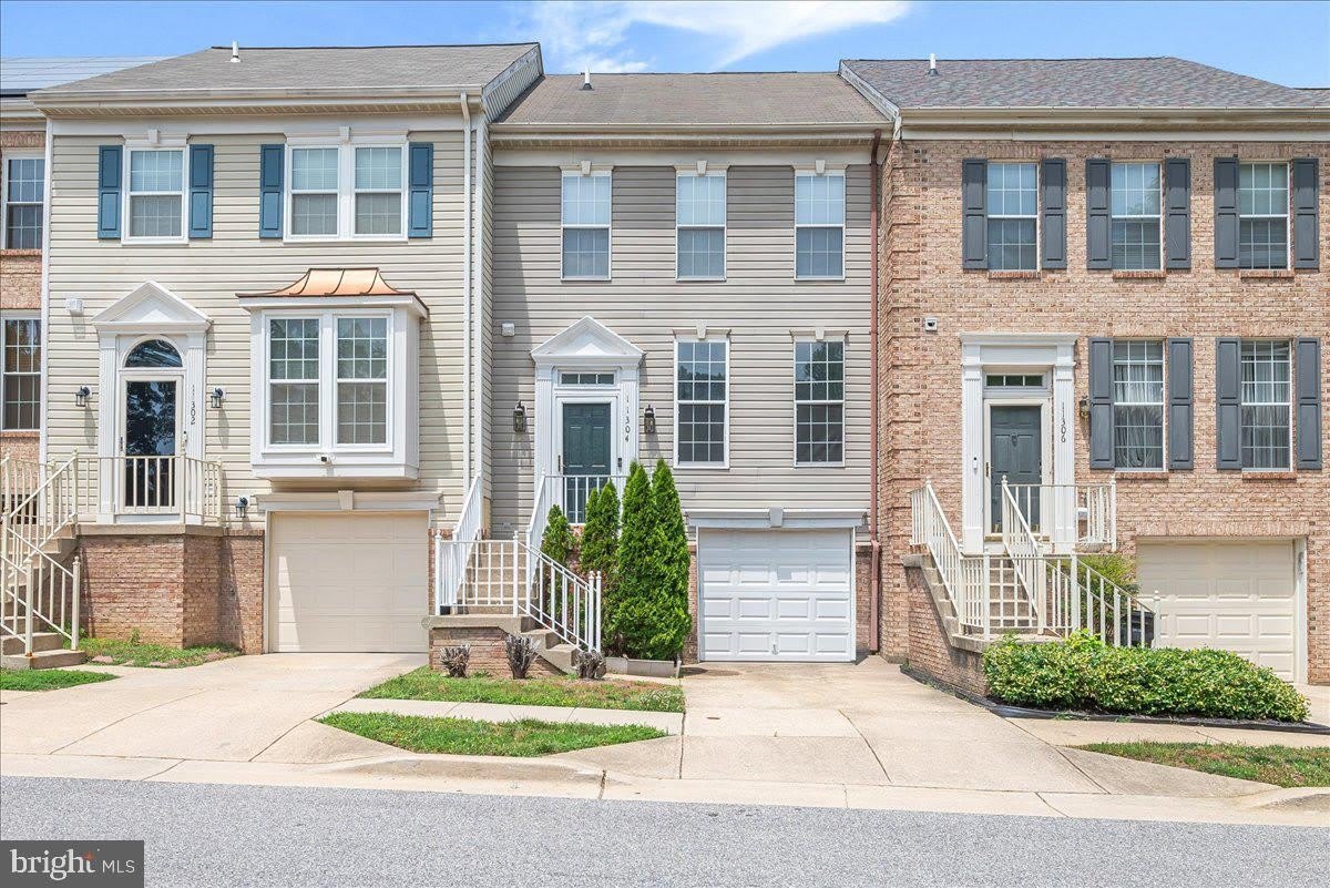11304 SOUTHLAKES DR – photo 1