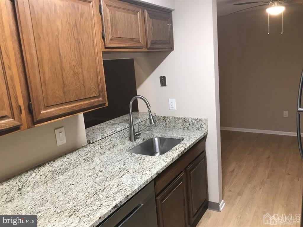 4811 RAVENS CREST Drive – photo 5