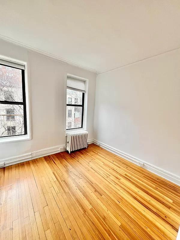 1754 2Nd Ave – photo 2