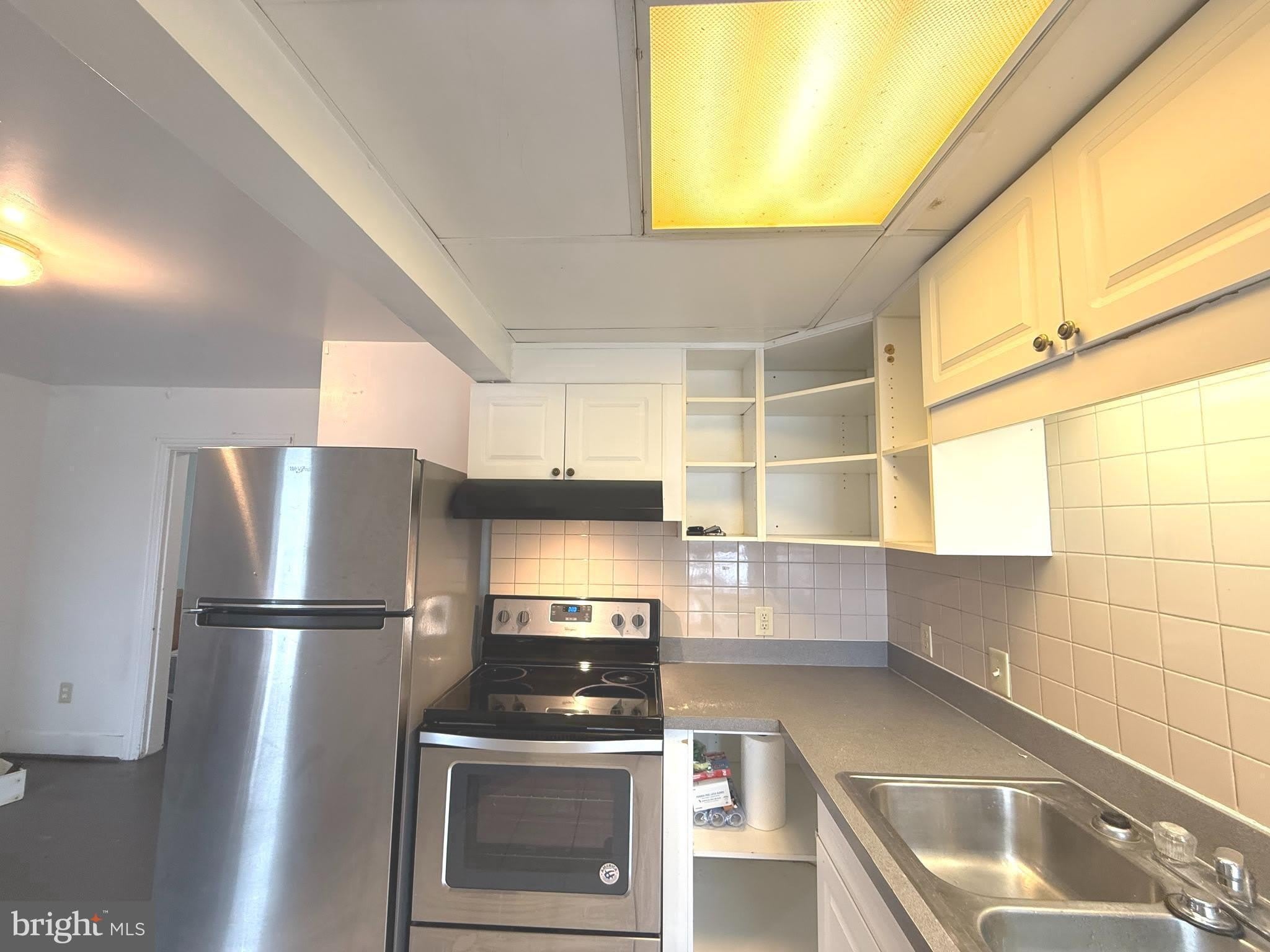 703 SECOND ST – photo 3